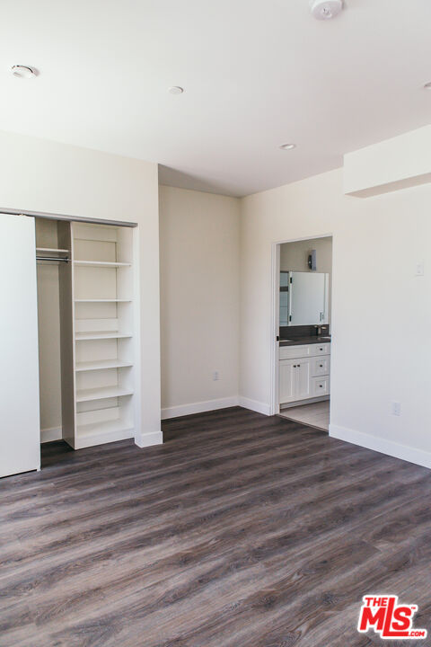 1431 S Sherbourne Dr Unit: 4