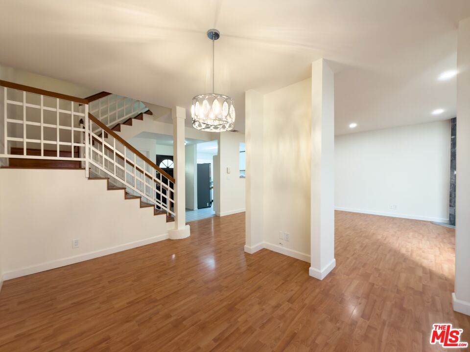 2708 Arizona Ave Unit: C