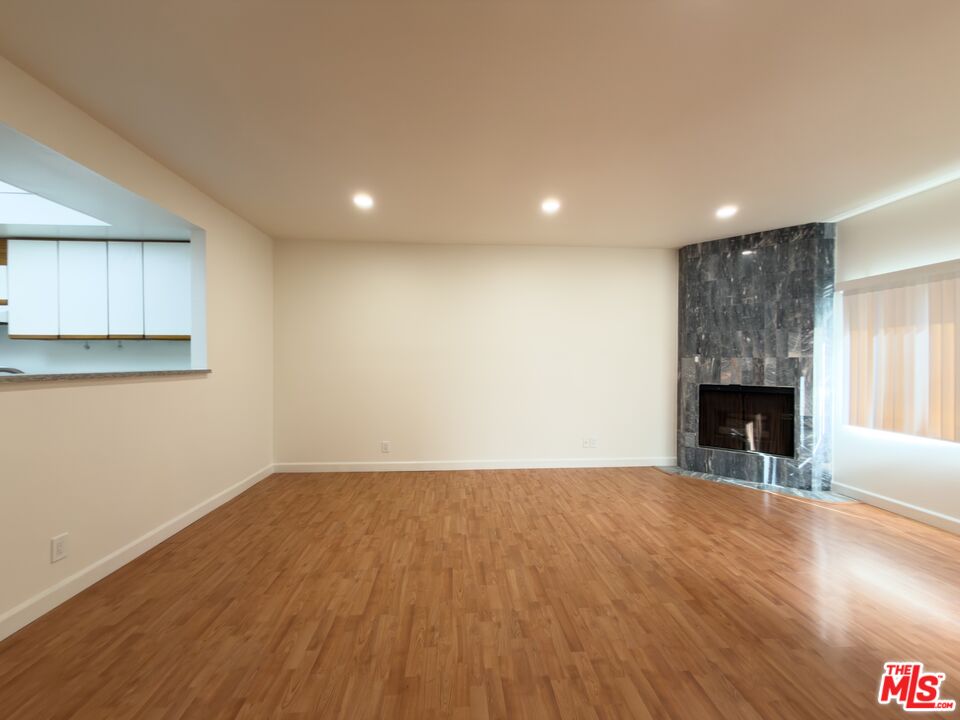 2708 Arizona Ave Unit: C