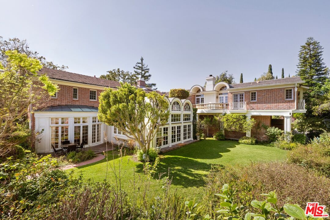214 S Beverly Glen Blvd