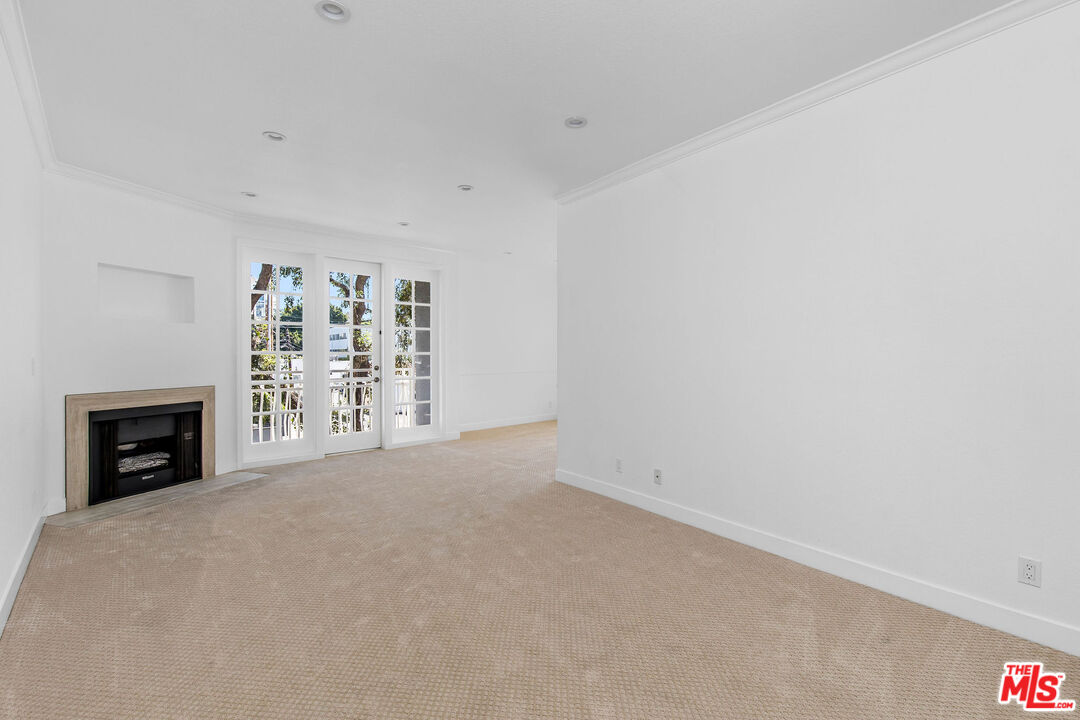9800 Vidor Dr Unit: 203