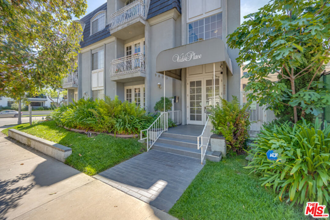 9800 Vidor Dr Unit: 203