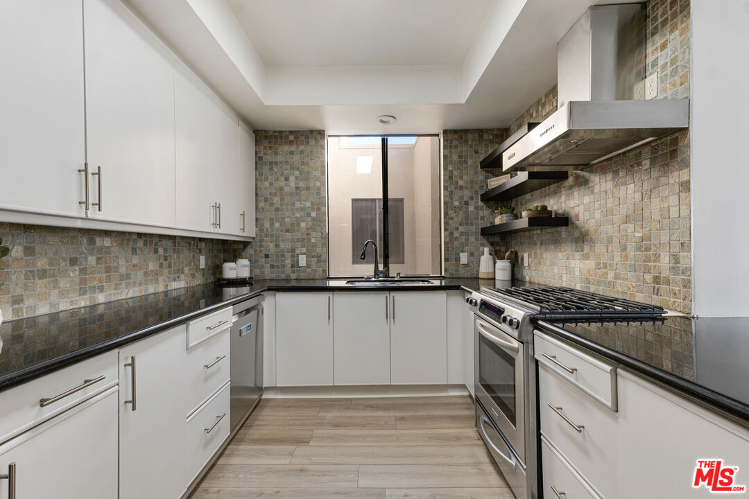 235 S Tower Dr Unit: 305