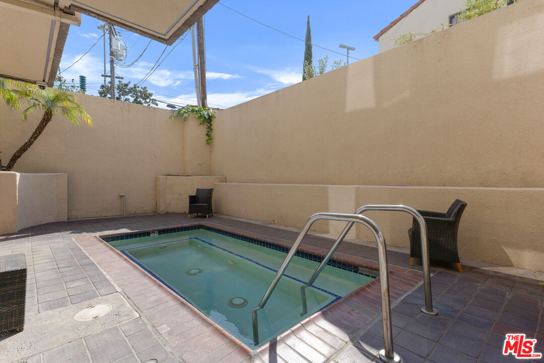 235 S Tower Dr Unit: 305