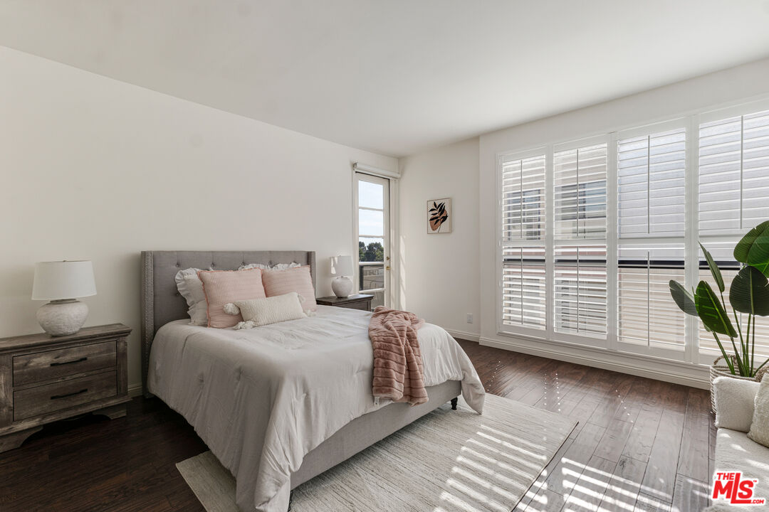 235 S Tower Dr Unit: 305