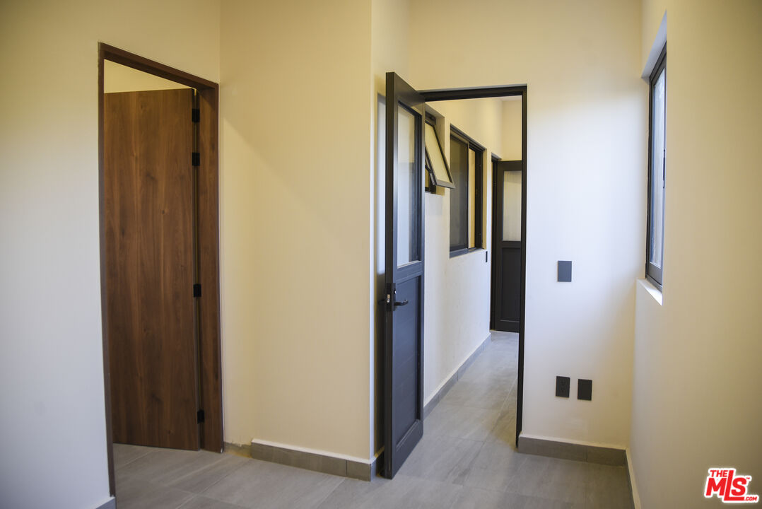 1 La Espiga Ave Unit: 108