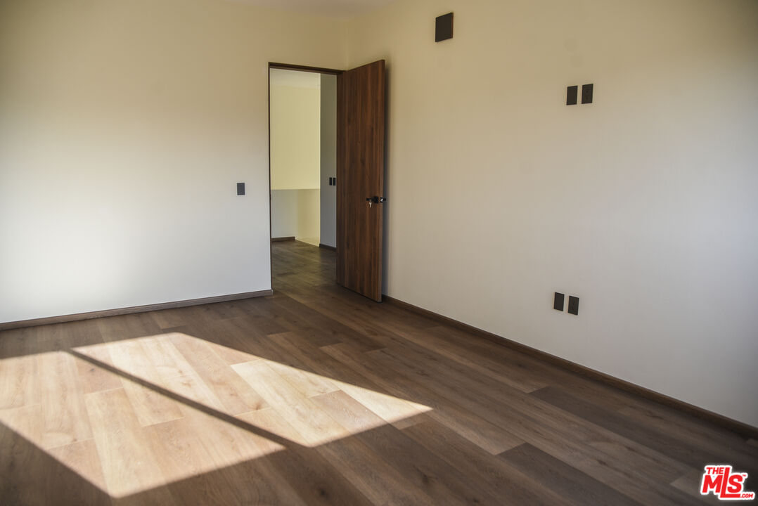 1 La Espiga Ave Unit: 108