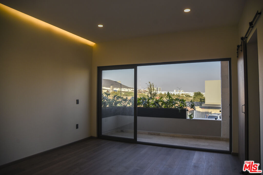 1 La Espiga Ave Unit: 108