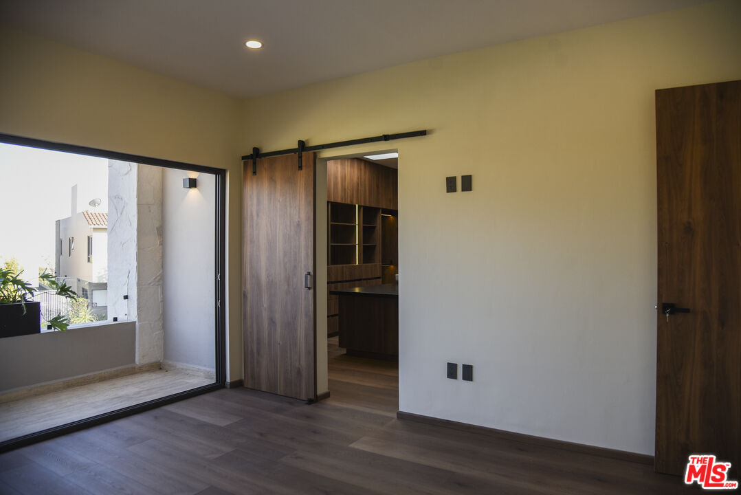 1 La Espiga Ave Unit: 108