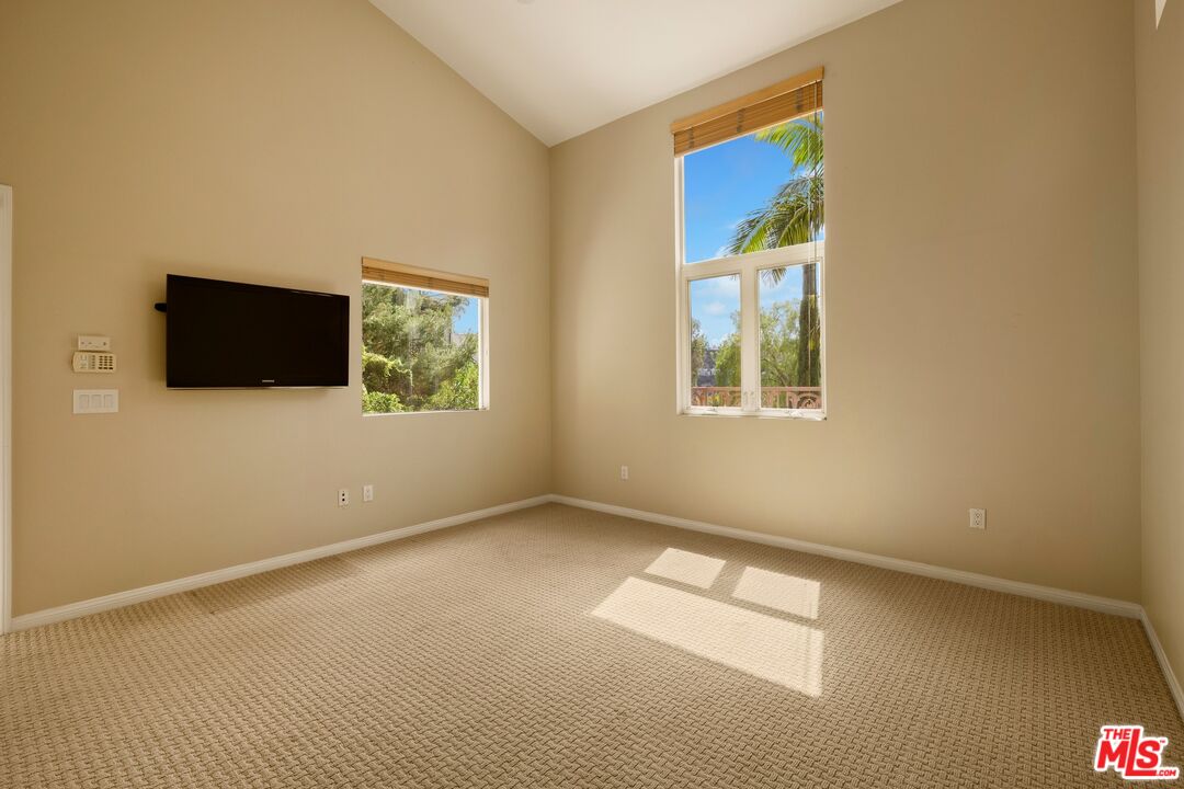 2668 Astral Dr
