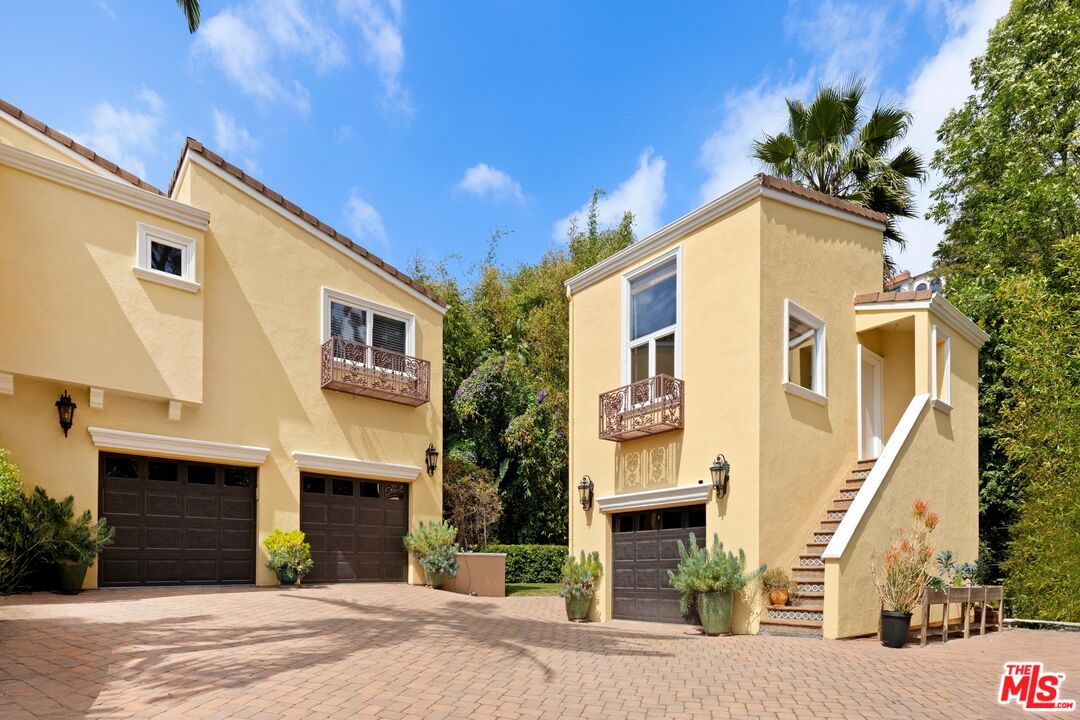 2668 Astral Dr