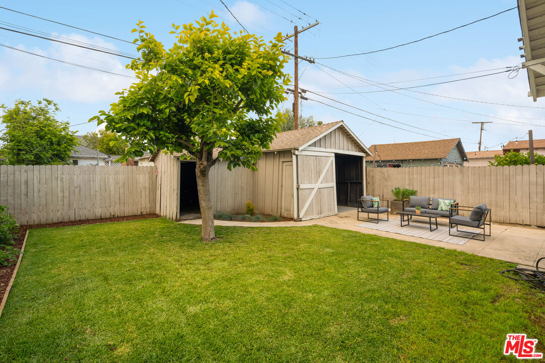 2345 W 30th St