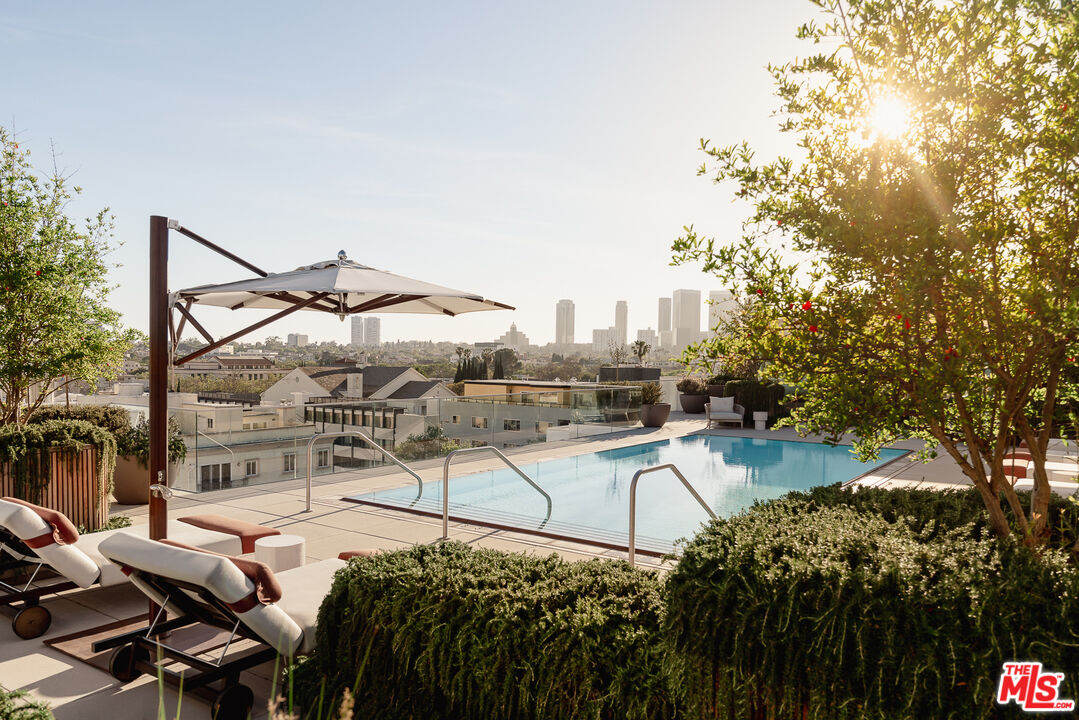 9200 Wilshire Blvd Unit: 505W