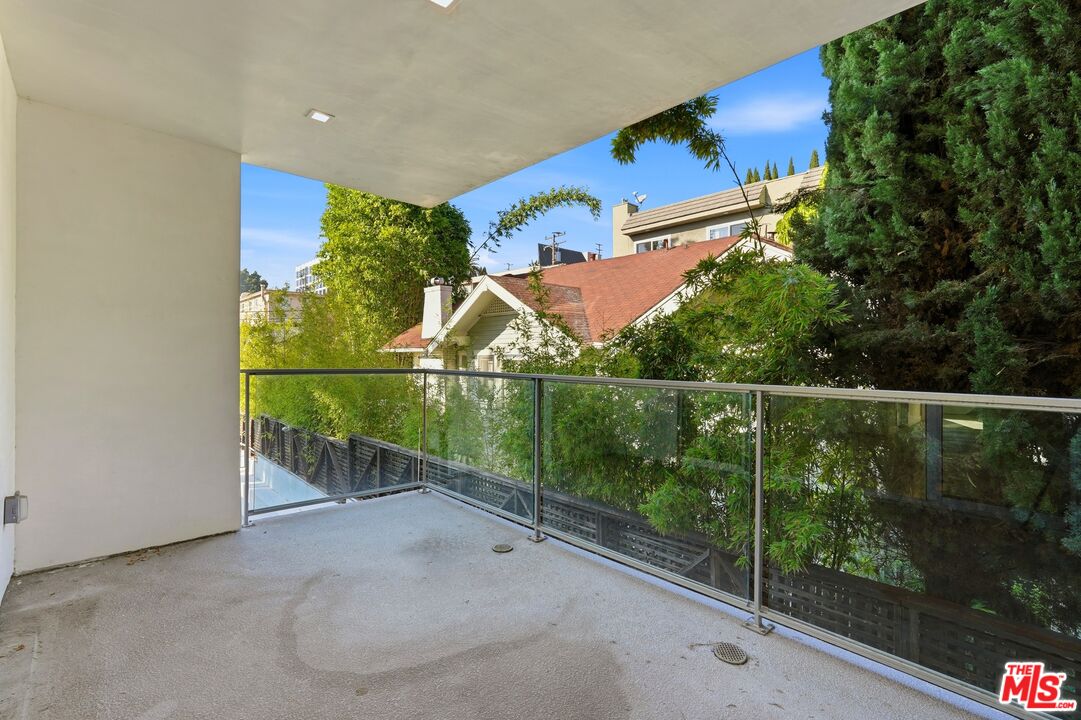 1006 Hancock Ave Unit: B
