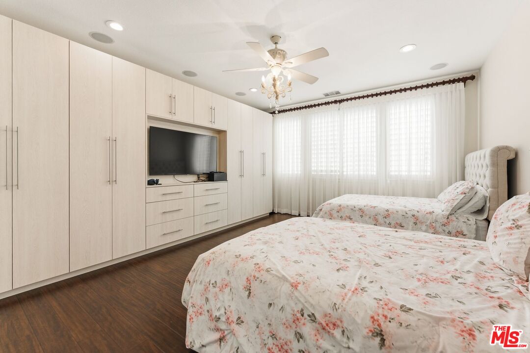 11564 Apulia Ct