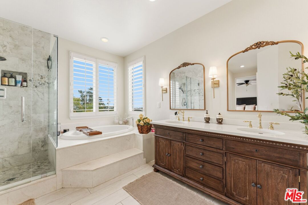 11564 Apulia Ct