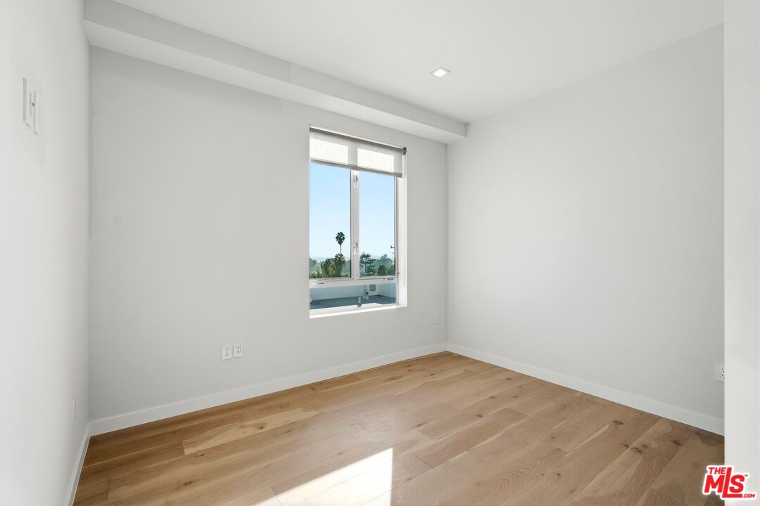 1006 Hancock Ave