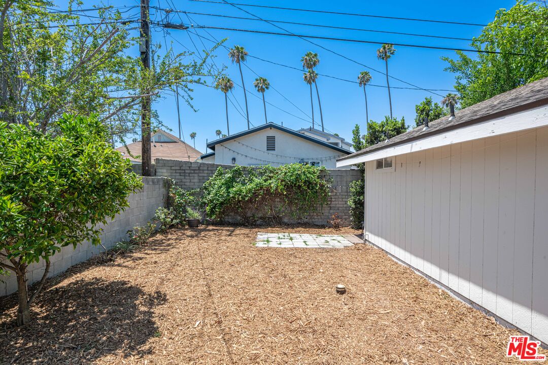 4181 Arlington Ave