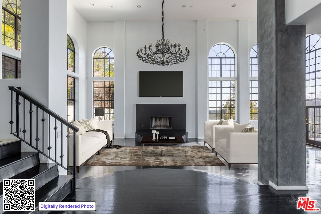 2651 La Cuesta Dr