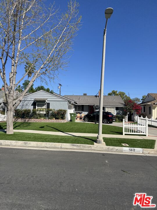5812 Alcove Ave