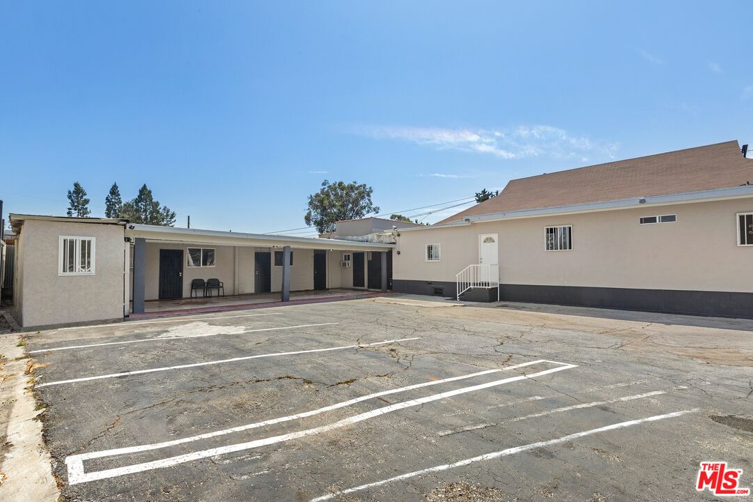 964 Jefferson Blvd