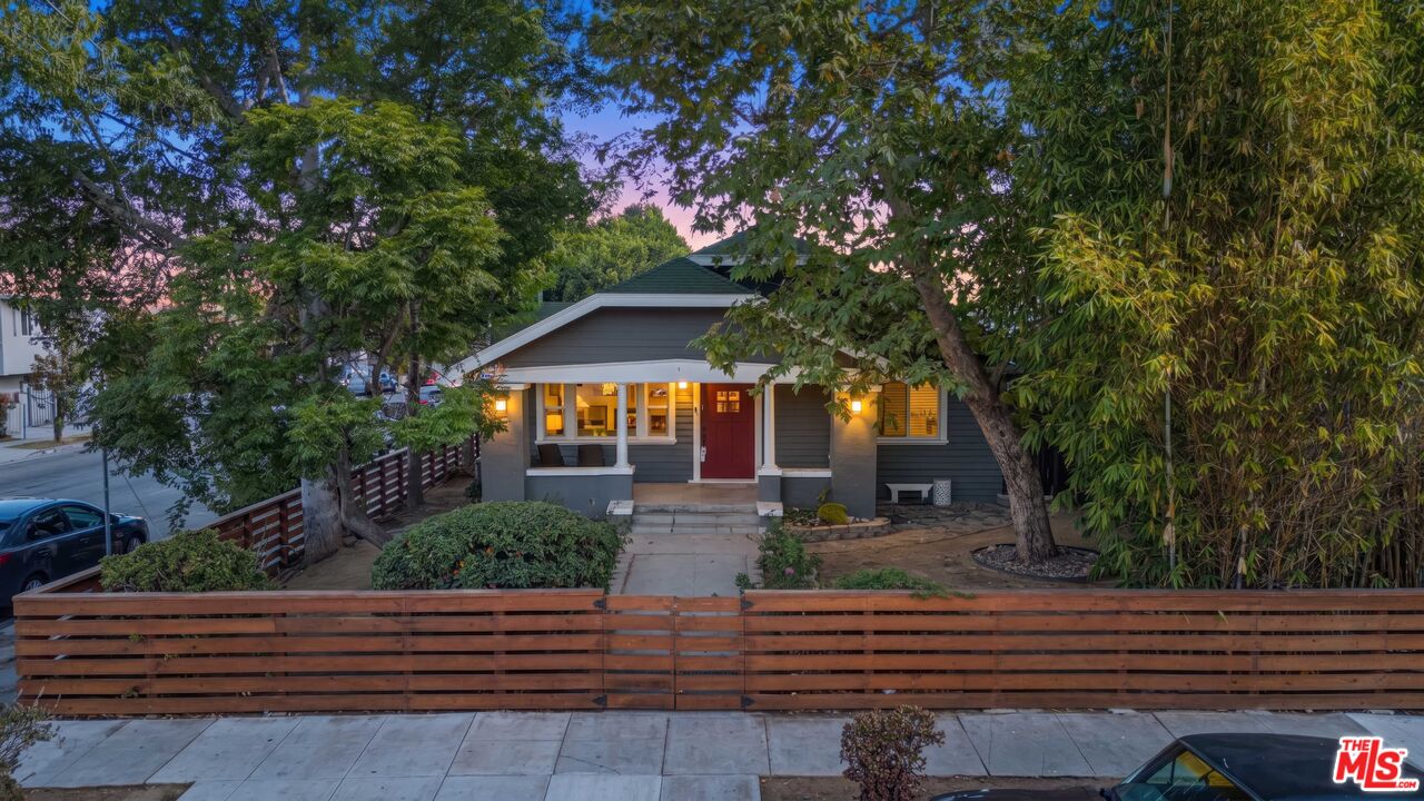 5802 Lexington Ave