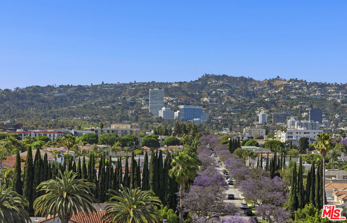 9200 Wilshire Blvd Unit: 306W