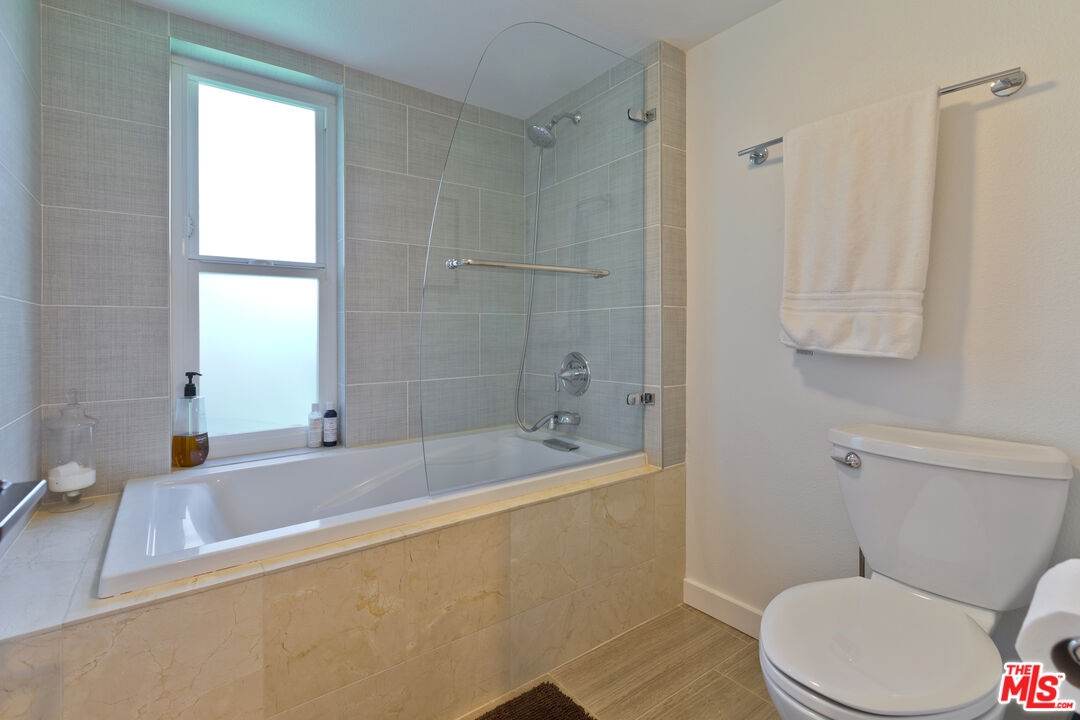 3545 Ridgeview Cir