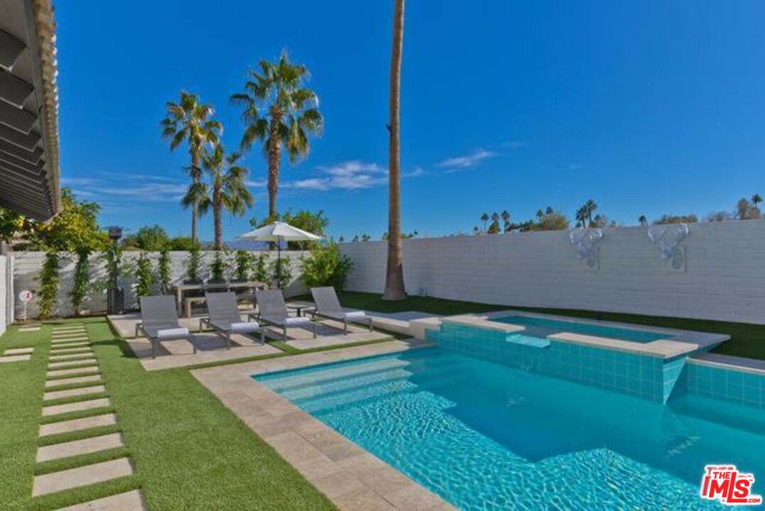 3545 Ridgeview Cir