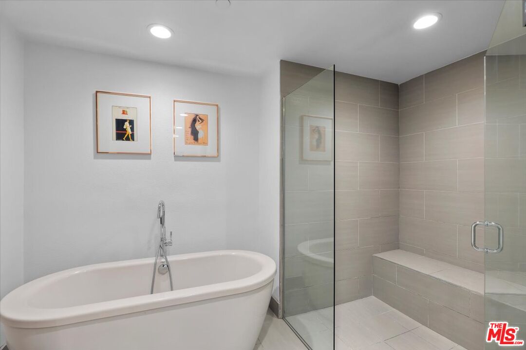 4240 Laurel Canyon Blvd Unit: 107