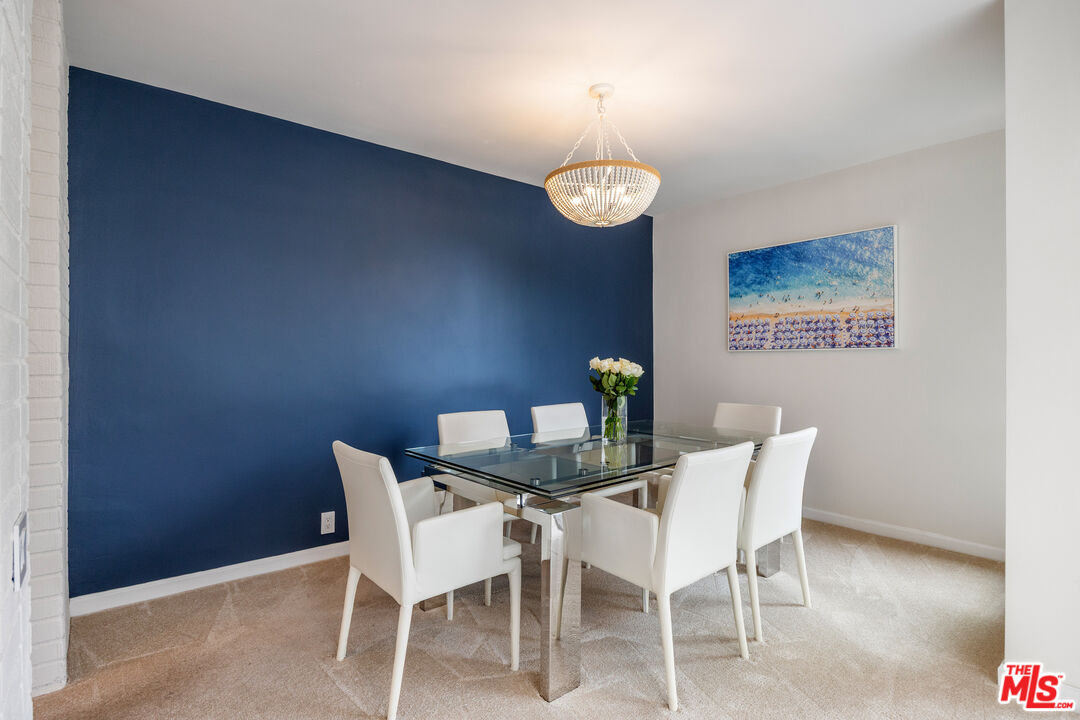 809 S Bundy Dr Unit: 205