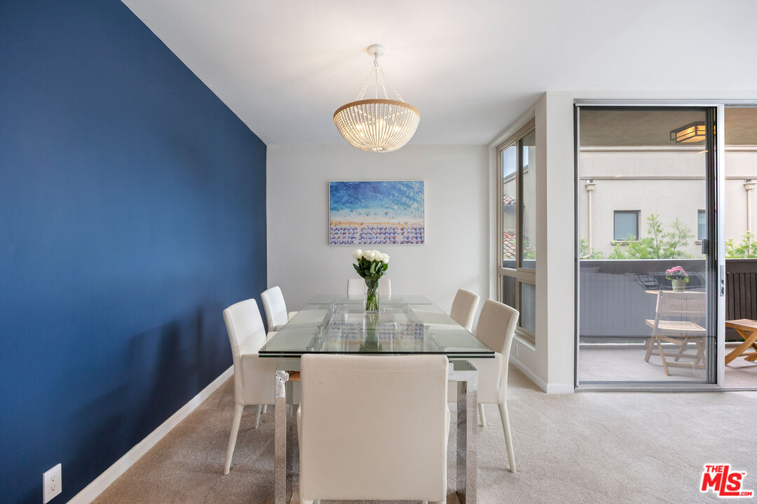 809 S Bundy Dr Unit: 205
