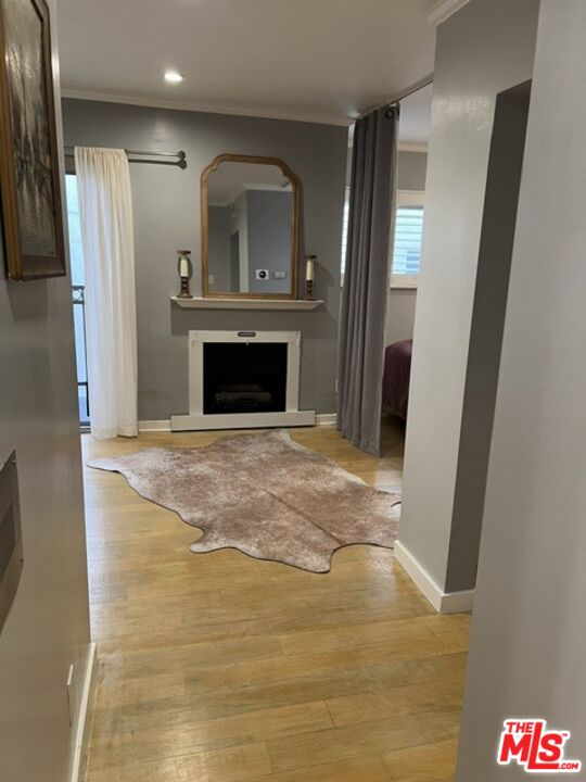 141 S Clark Dr Unit: 315