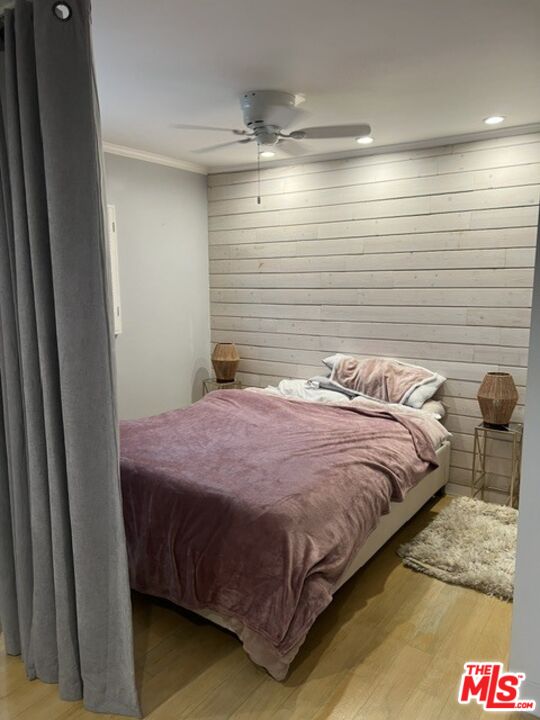 141 S Clark Dr Unit: 315