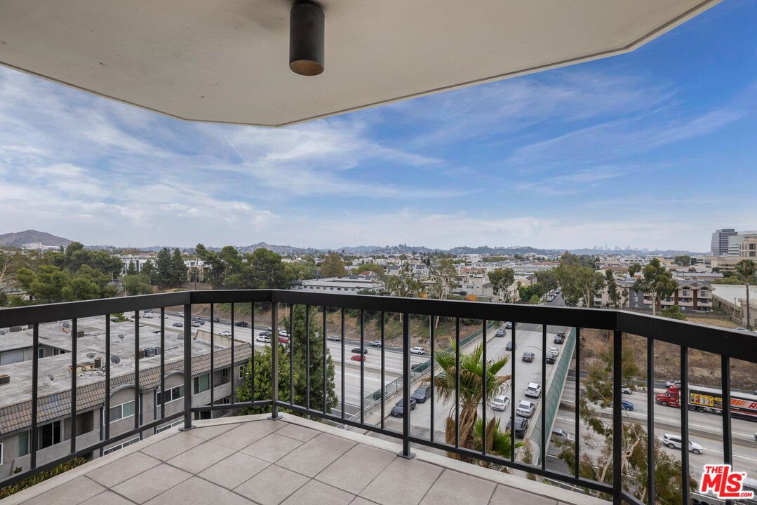 222 Monterey Rd Unit: 505