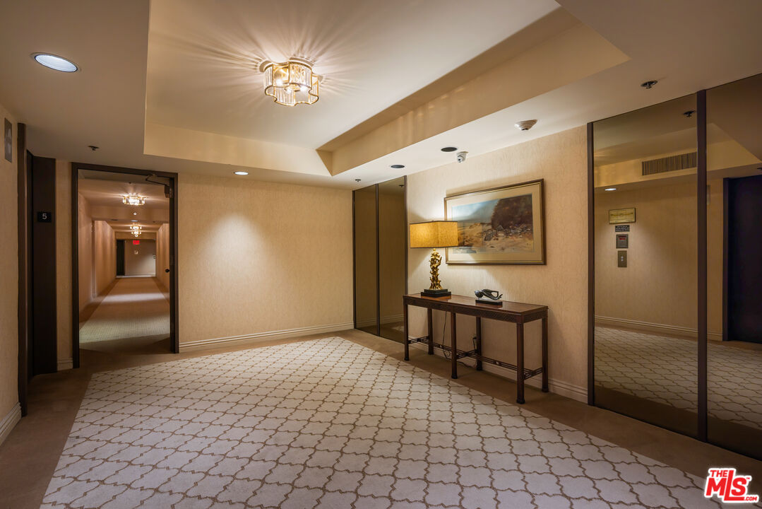 222 Monterey Rd Unit: 505