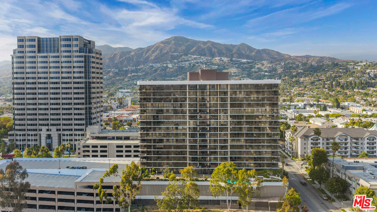 222 Monterey Rd Unit: 505