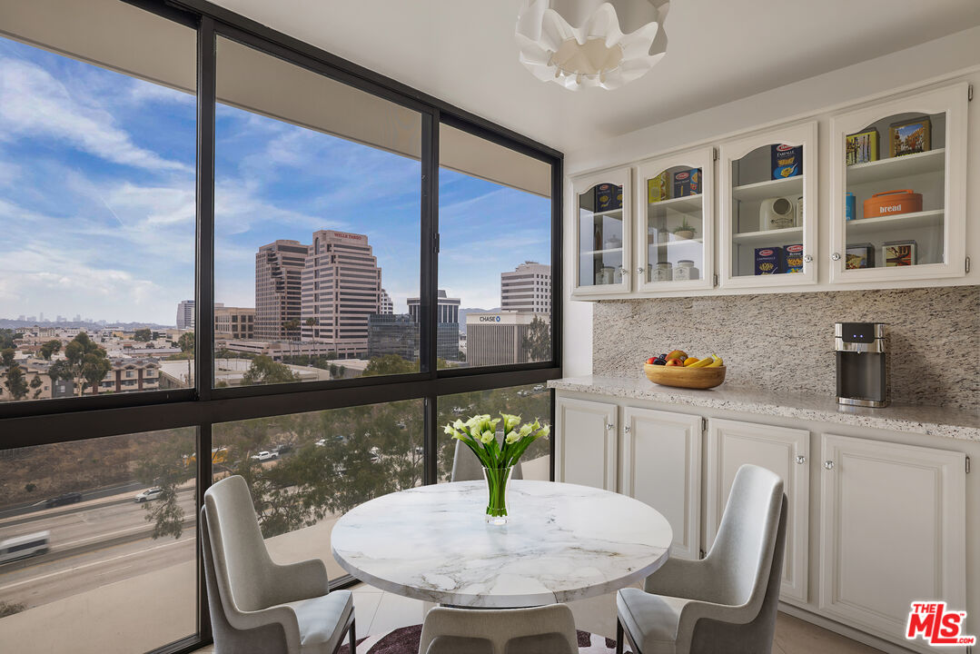 222 Monterey Rd Unit: 505