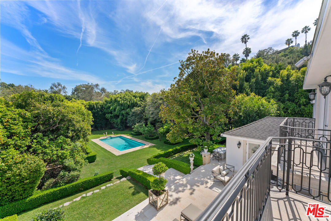 10914 Bellagio Rd