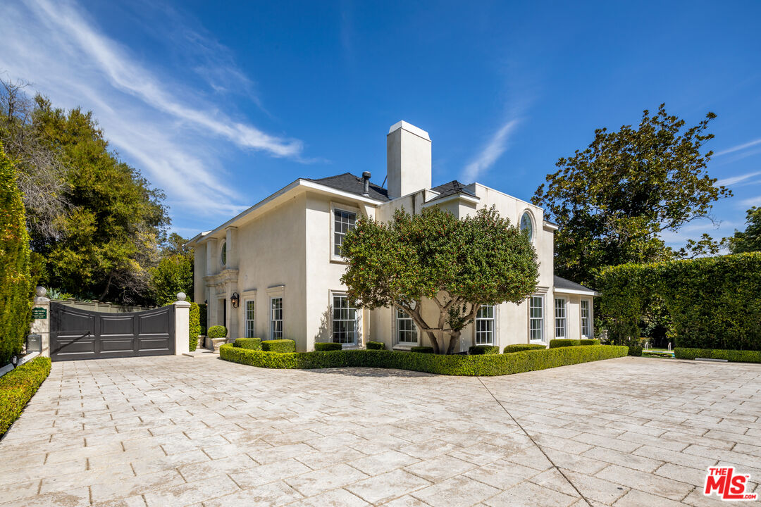10914 Bellagio Rd
