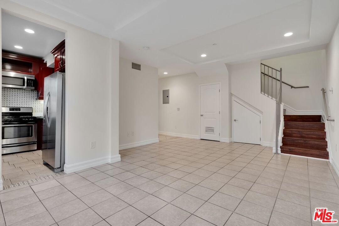 1467 S Holt Ave Unit: 1