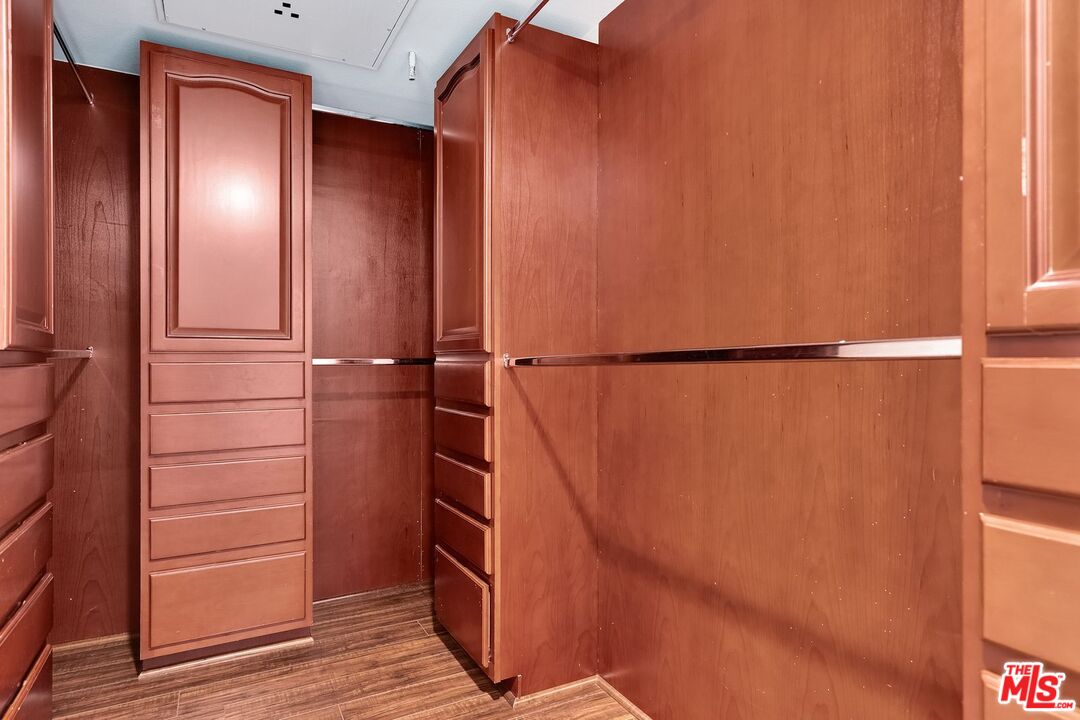 1467 S Holt Ave Unit: 1
