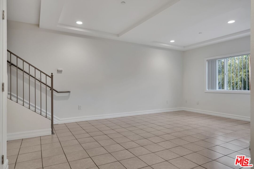 1467 S Holt Ave Unit: 1