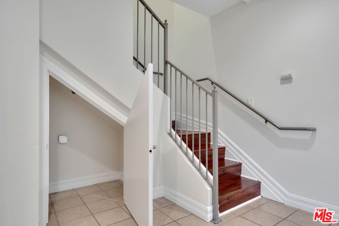 1467 S Holt Ave Unit: 1