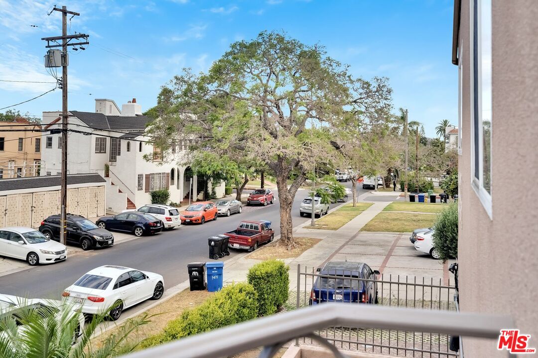 1467 S Holt Ave Unit: 1