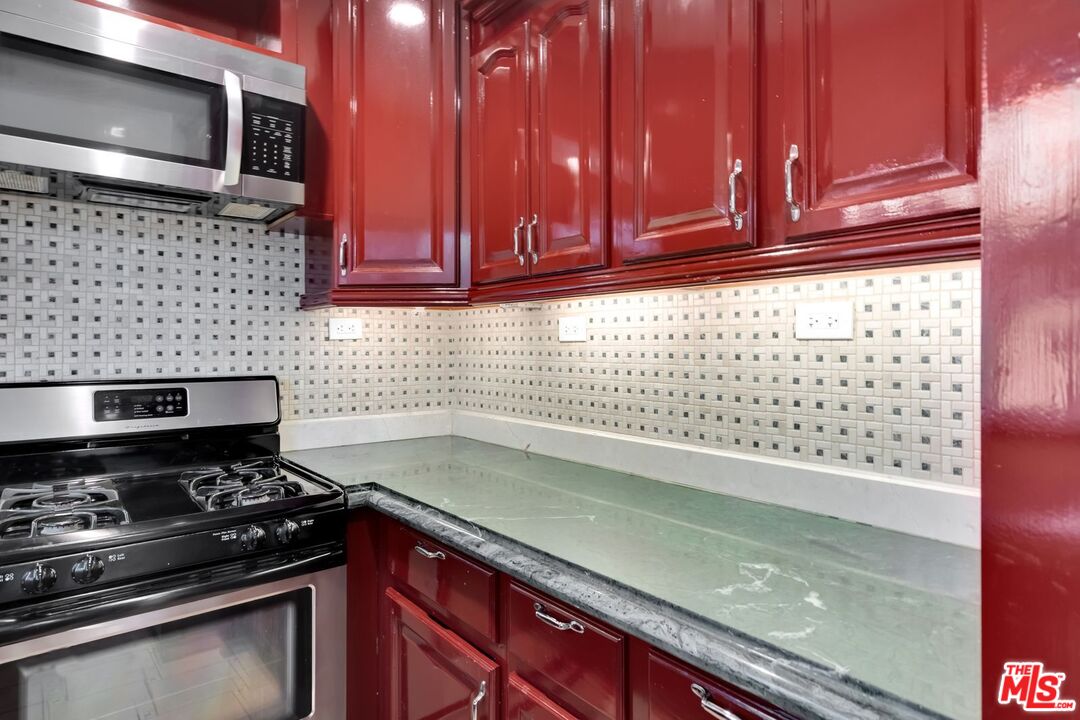 1467 S Holt Ave Unit: 1