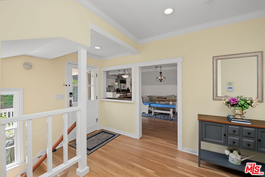 12052 Laurel Terrace Dr