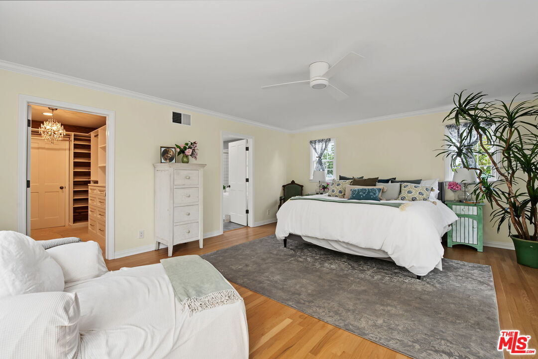 12052 Laurel Terrace Dr
