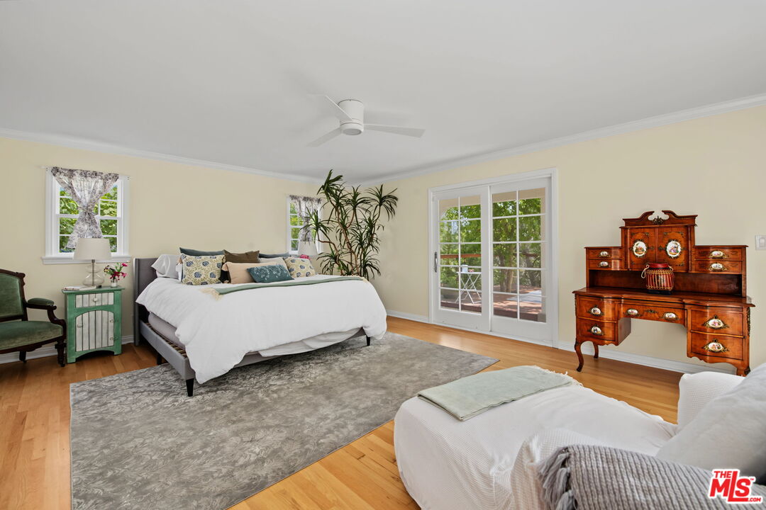 12052 Laurel Terrace Dr