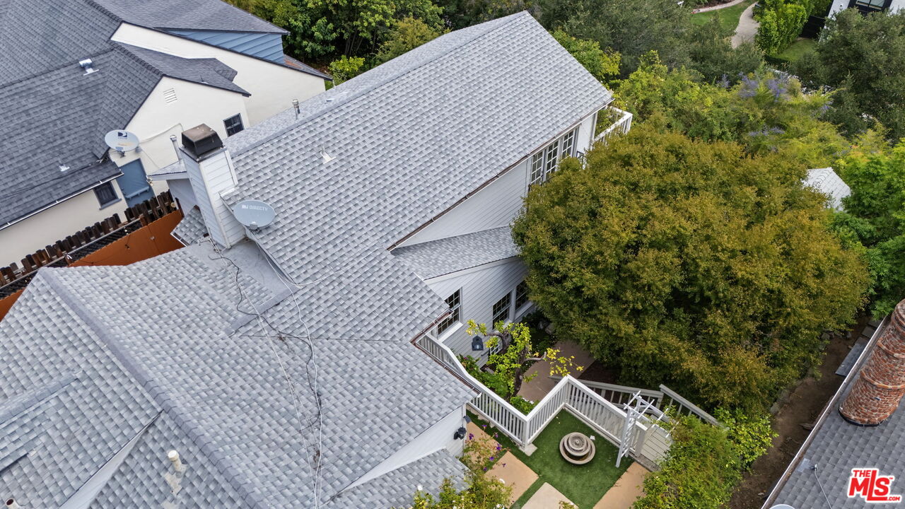 12052 Laurel Terrace Dr